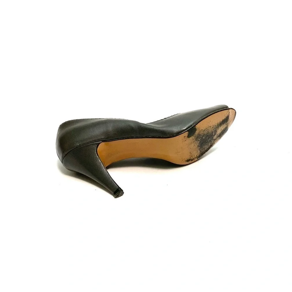 Vintage 1960s gray leather peep toe pumps